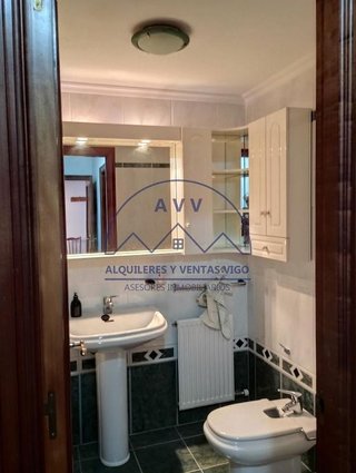 Piso en venta en Calvario - Santa Rita en Vigo
