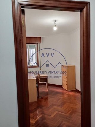 Piso en venta en Calvario - Santa Rita en Vigo