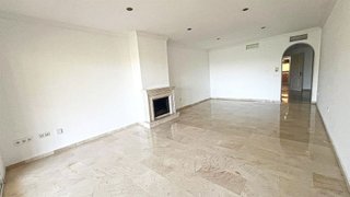 Piso en venta en Elviria en Marbella