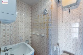 Piso en venta en Polígono Cartuja – La Paz en Granada