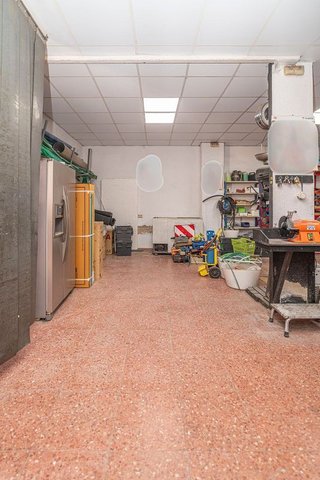 Local comercial en venta en La Zarzuela-San José-Belén en Linares