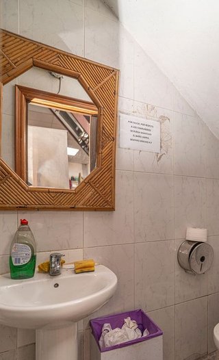Local comercial en venta en La Zarzuela-San José-Belén en Linares