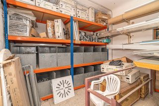 Local comercial en venta en La Zarzuela-San José-Belén en Linares