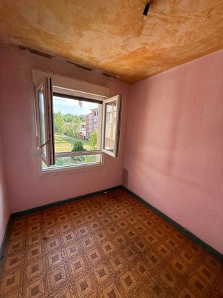 Piso en venta en Contrueces en Gijón