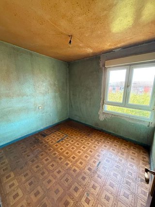Piso en venta en Contrueces en Gijón