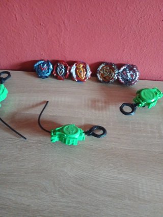 5 Beyblade