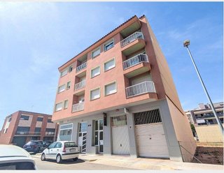 Piso en venta en Sebastiá Juan Arbó-Sant Cristofol en Amposta