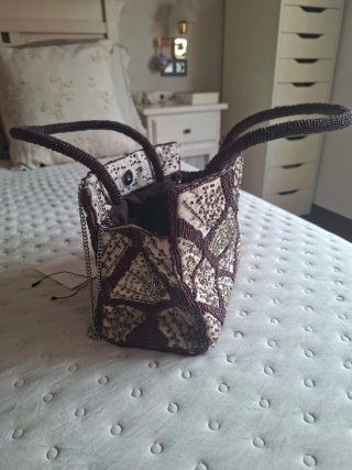 Bolso de mano Zara con pedrería