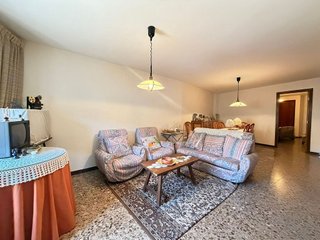 Chalet en venta en Caspe