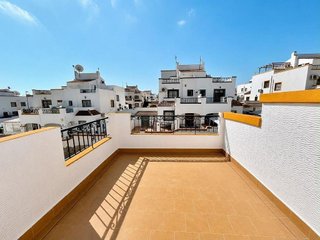Casa adosada en venta en Altos - La Florida en Orihuela