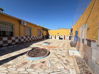Chalet en venta en Alameda
