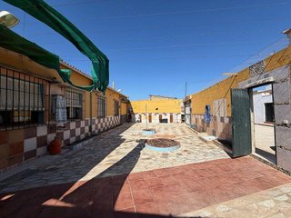 Chalet en venta en Alameda