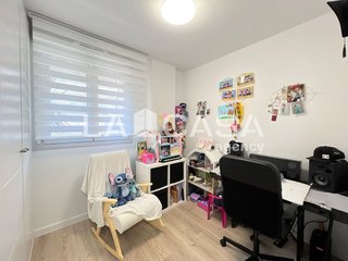 Piso en venta en Artigas - Llefià en Badalona