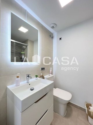 Piso en venta en Artigas - Llefià en Badalona