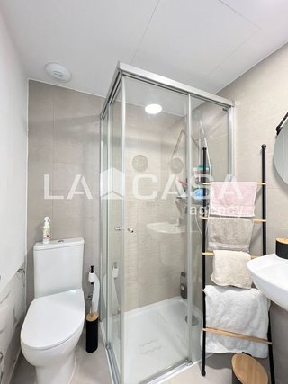 Piso en venta en Artigas - Llefià en Badalona