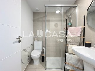 Piso en venta en Artigas - Llefià en Badalona