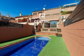 Casa en venta en Centre en Castellar del Vallès