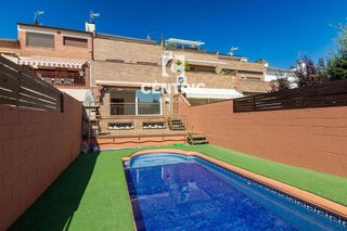 Casa en venta en Centre en Castellar del Vallès