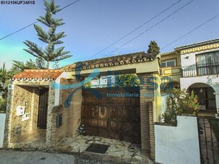 Casa adosada en venta en Costabella en Marbella