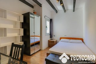 Piso en venta en El Raval en Barcelona
