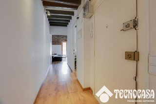 Piso en venta en El Raval en Barcelona