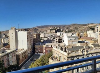 Piso en alquiler en Centro en Almería