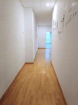 Local comercial en alquiler en Ciutat Jardí en Valencia