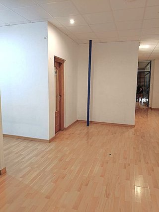 Local comercial en alquiler en Ciutat Jardí en Valencia