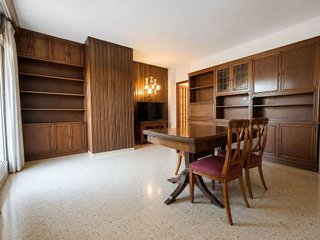 Piso en venta en Santa Eulàlia en Hospitalet de Llobregat, L´