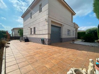Chalet en venta en Nucli Urbà en Esparreguera