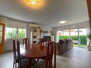 Chalet en venta en Nucli Urbà en Esparreguera