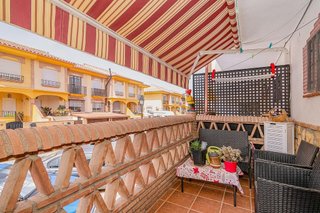 Casa adosada en venta en Zona Polideportivo en Alhendín