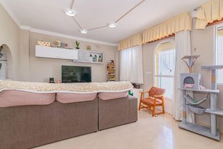 Casa adosada en venta en Zona Polideportivo en Alhendín
