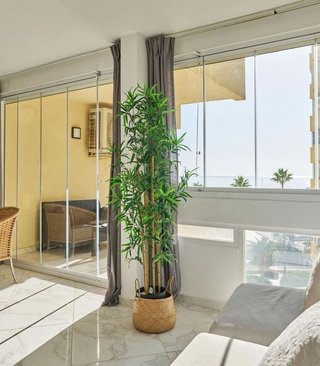 Piso en venta en Playa Bajadilla - Puertos en Marbella