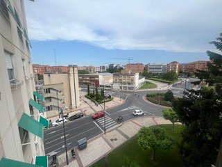 Piso en venta en Residencia en Logroño