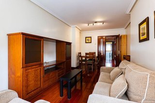 Piso en venta en El Llano en Gijón