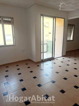 Piso en venta en El Cabanyal- El Canyamelar en Valencia
