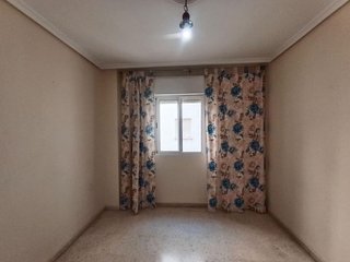 Piso en venta en Tres Huertas - El Torrejón - El Cerezo en Sevilla