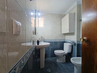 Piso en venta en Tres Huertas - El Torrejón - El Cerezo en Sevilla