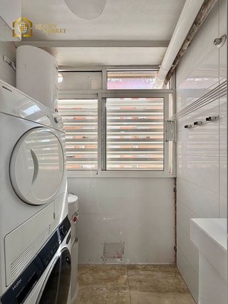 Piso en venta en Torrefiel en Valencia