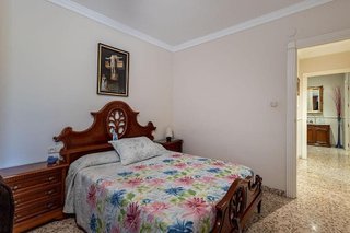 Piso en venta en Cervantes en Granada