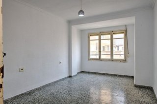 Piso en venta en Carolinas Bajas en Alicante