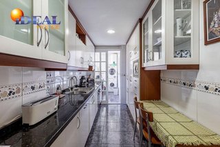 Piso en venta en Cervantes en Granada