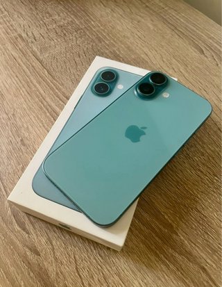 iPhone 16 MUY CUIDADO