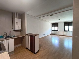 Piso en venta en Zona Entrada - Gasolineras en Ocaña