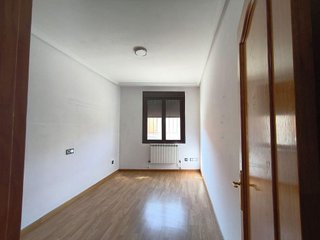 Piso en venta en Zona Entrada - Gasolineras en Ocaña