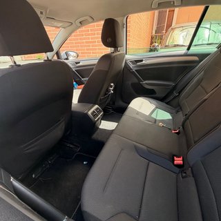 Volkswagen Golf 1.6.  tdi bluemothion