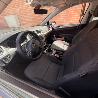 Volkswagen Golf 1.6.  tdi bluemothion