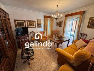 Piso en venta en Paradas