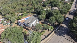 Chalet en venta en Bescanó